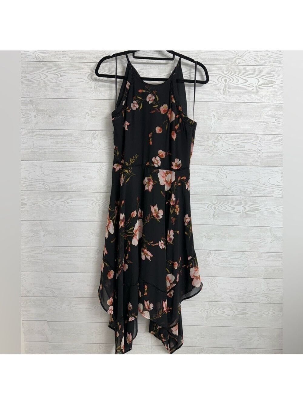 Candies Women’s Black Razorback Floral Maxi Dress. Size M